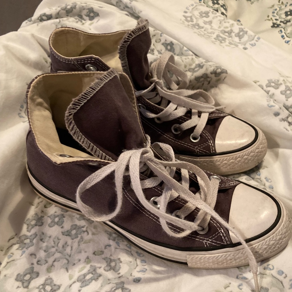 Gray Converse womens 8